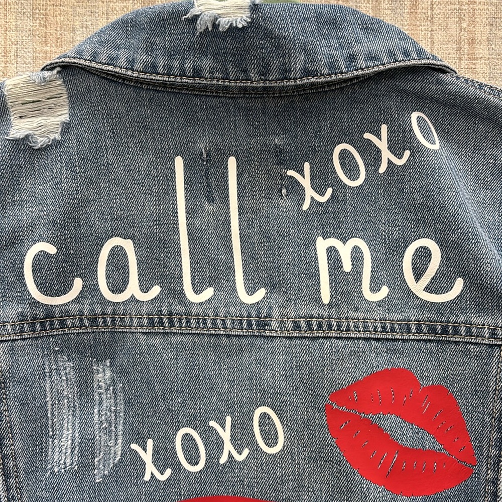 Jean Jacket ☎️ 💋 - Picture 3 of 9